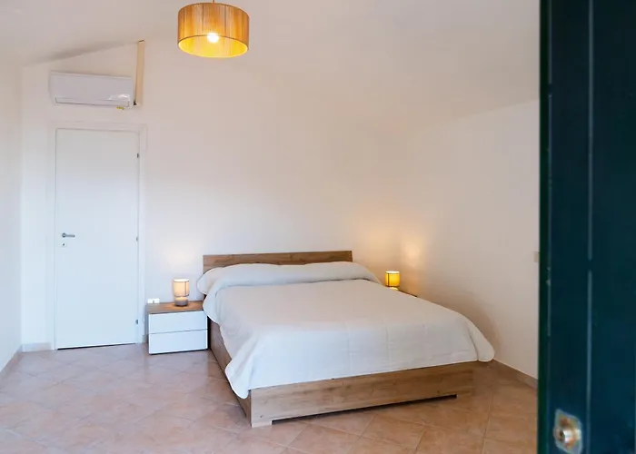 Villa Torre Di Lupo- Manfredi Homes&Villas