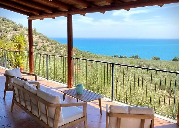 Villa Torre Di Lupo- Manfredi Homes&Villas